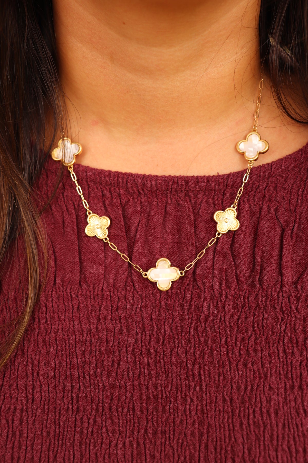 Golden Shell Clover Necklace