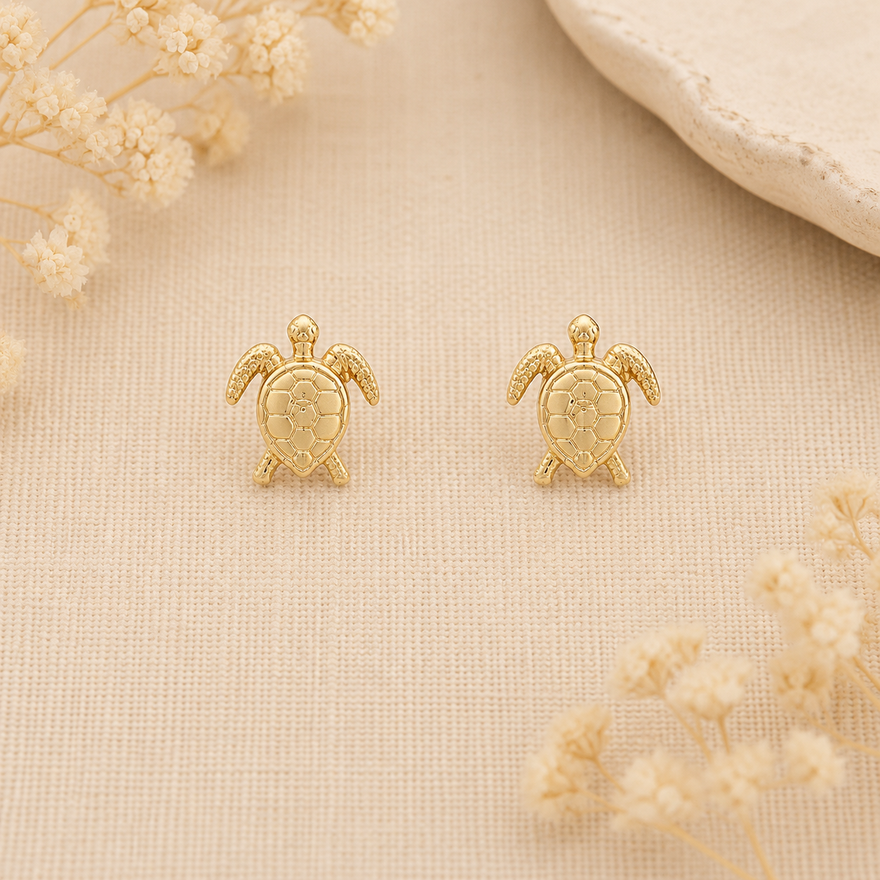 Seaside Turtle Stud Earrings
