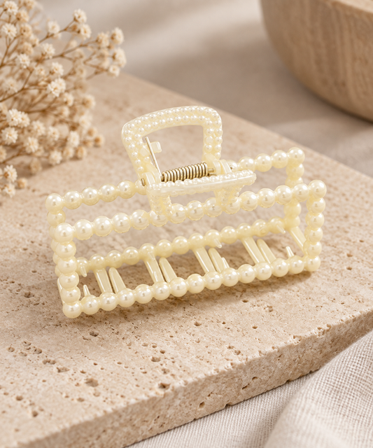 Pearly Girl Claw Clip