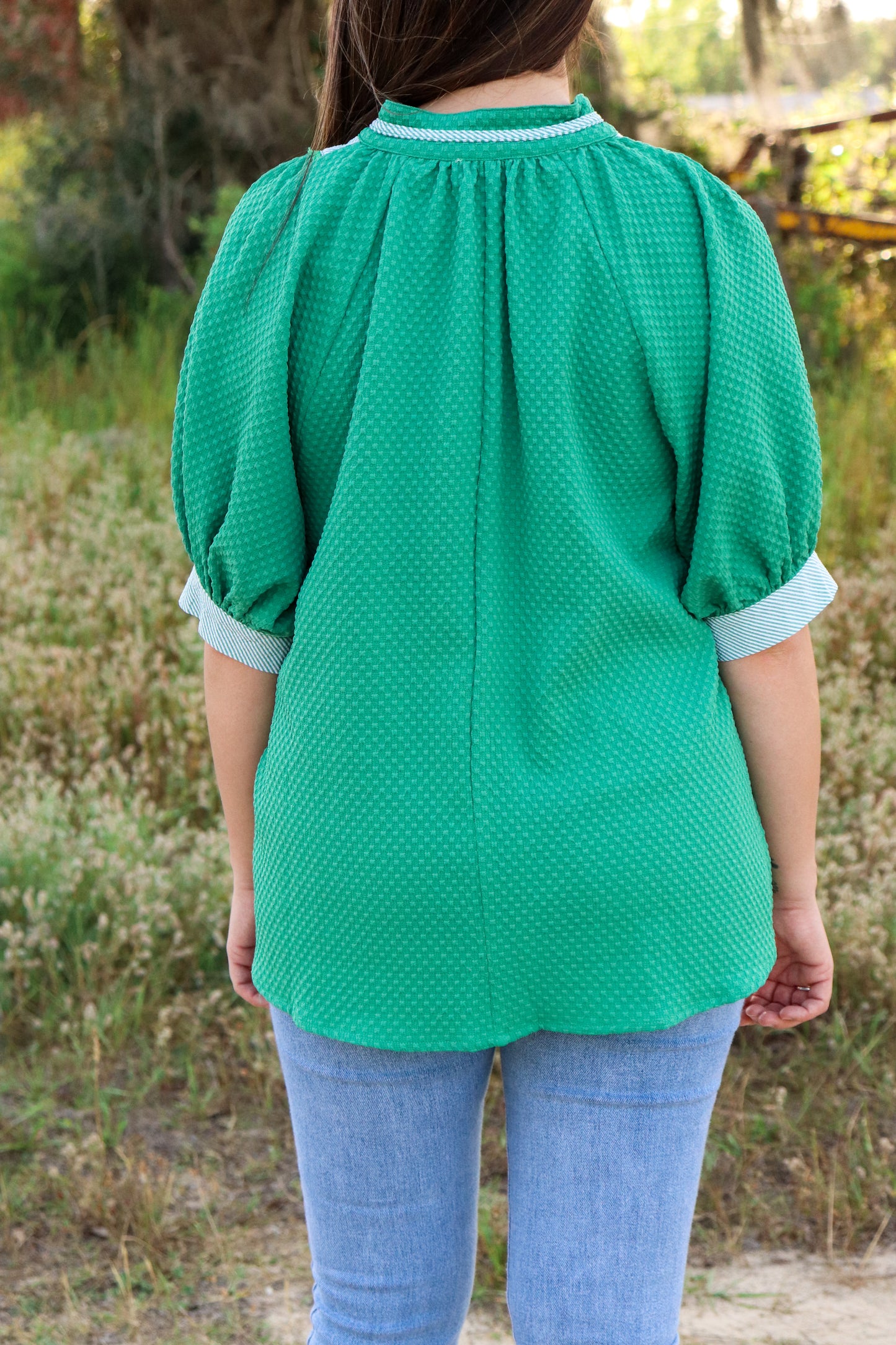 The Harper Contrast Trim Top – Kelly Green